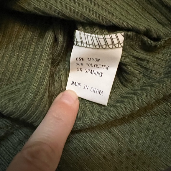 Emerald green, S, Off the shoulder top - Picture 4 of 5